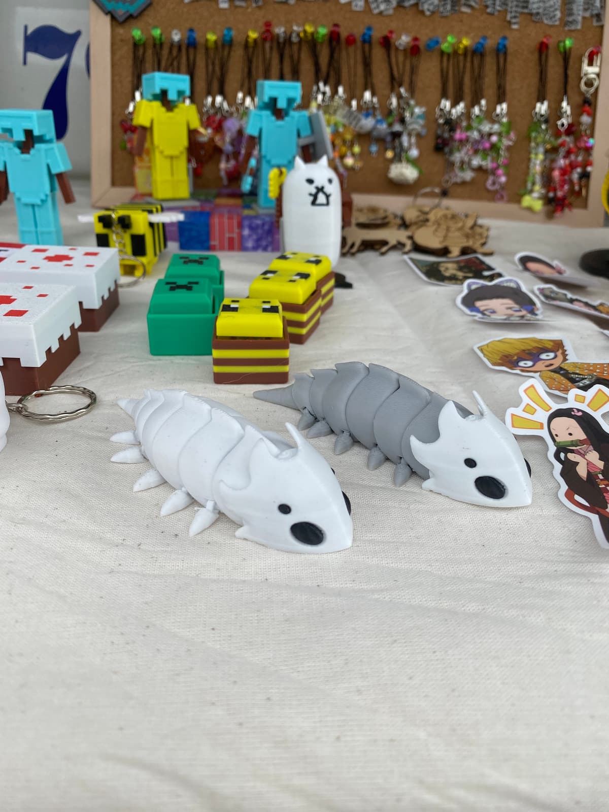 Mô hình game hollow knight