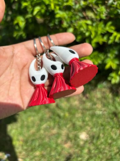 Hornet Silksong Keychain 2