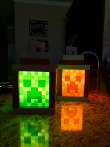 Minecraft Lantern - Creeper YELLOW - Đèn Cắm Điện 2